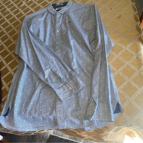 Tommy Hilfiger Other - Tommy Hilfiger‎ Button down Shirt size large